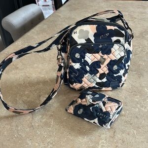 Lug crossbody purse/wallet